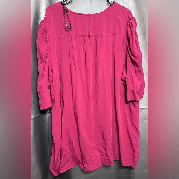 City Chic NWT Top Rouched Escape color Rhubarb XXL Plus - Picture 2 of 5
